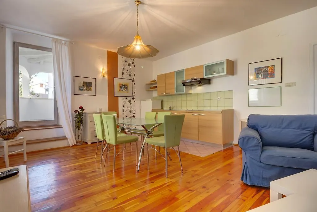 Apartments Mandarina Mali Lošinj